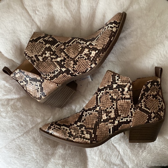 NWT Time & True Women's Boots Size 7 - Picture 4 of 10